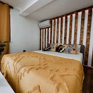 Floors Апартаменты Дуррес