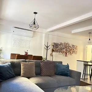 https://hispalis-maestranza.es-andalucia.com