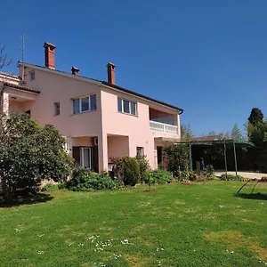 https://casa-da-billy.in-istria.net